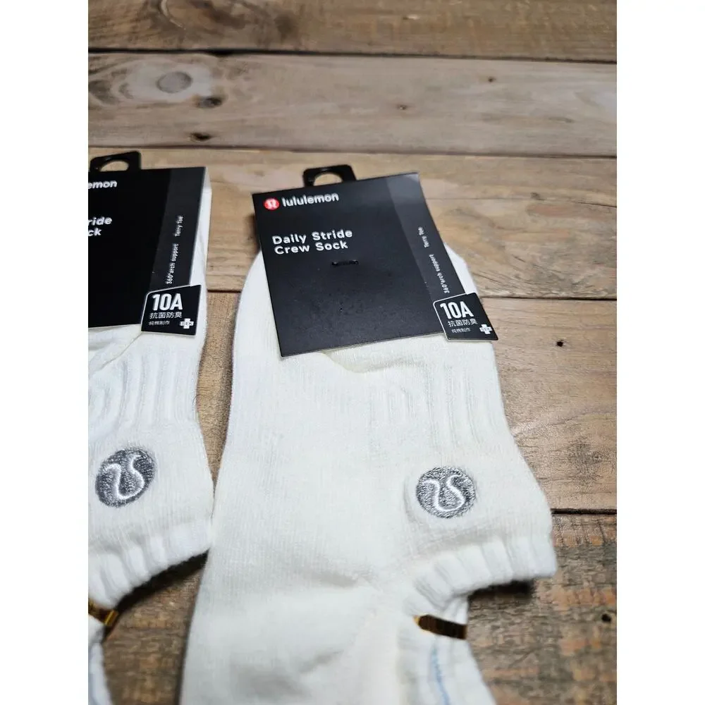 LuLulemon Womens Daily Stride Ankle Crew Socks two pairs large White